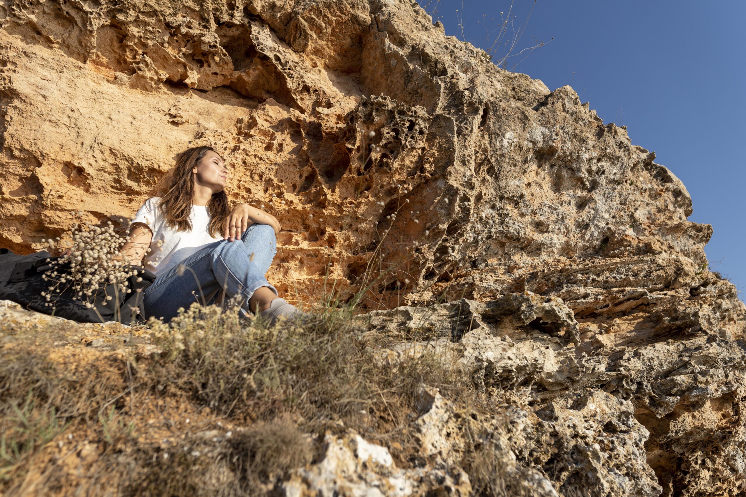 Decifrare le orientazioni delle rocce marziane: passo cruciale per comprendere la storia geologica di Marte e il potenziale per la vita antica