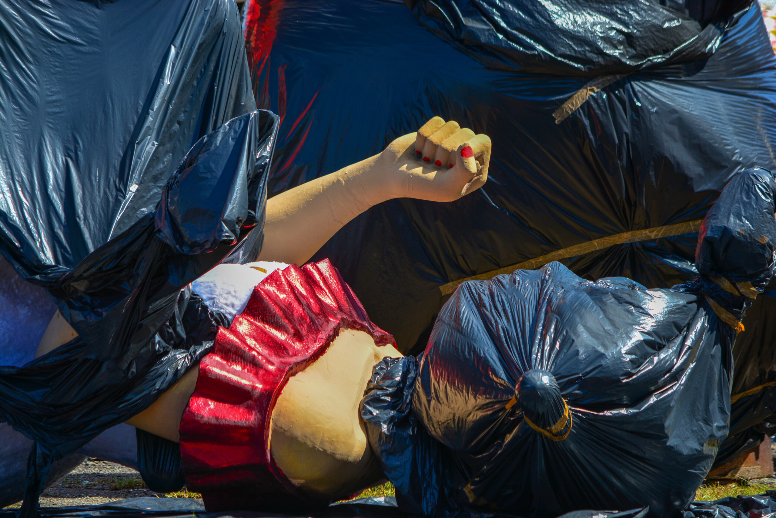 Il bando dei sacchetti di plastica del 2014 in California è fallito. Nuovo tentativo in corso