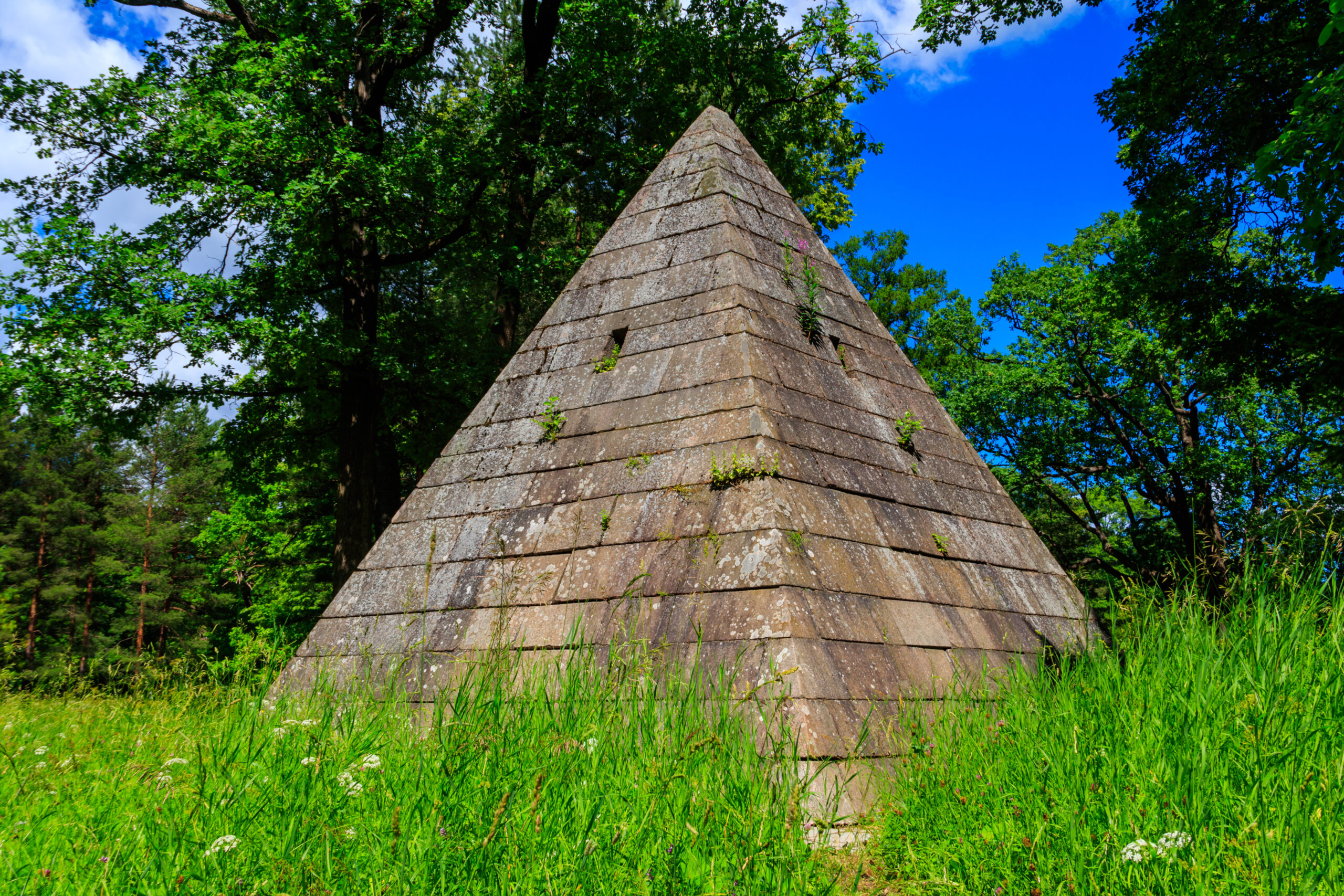 Scoperta una città perduta dei Maya con piramidi nascoste