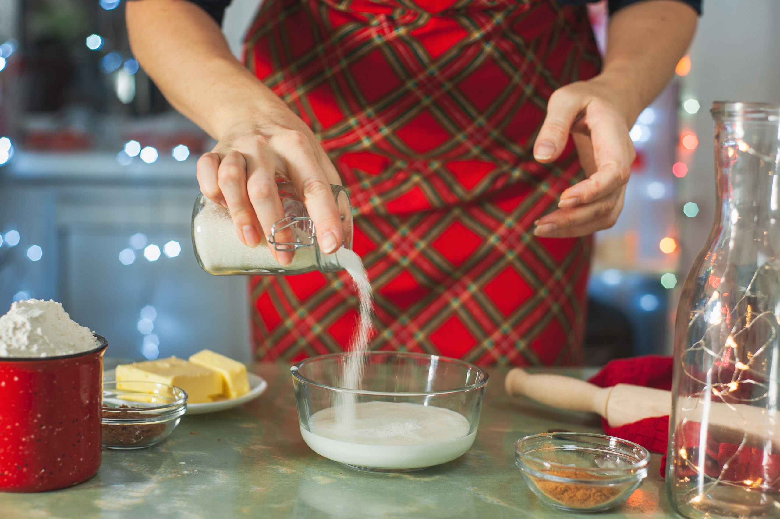 Come cucinare con meno dolcificanti aggiunti durante le festività natalizie