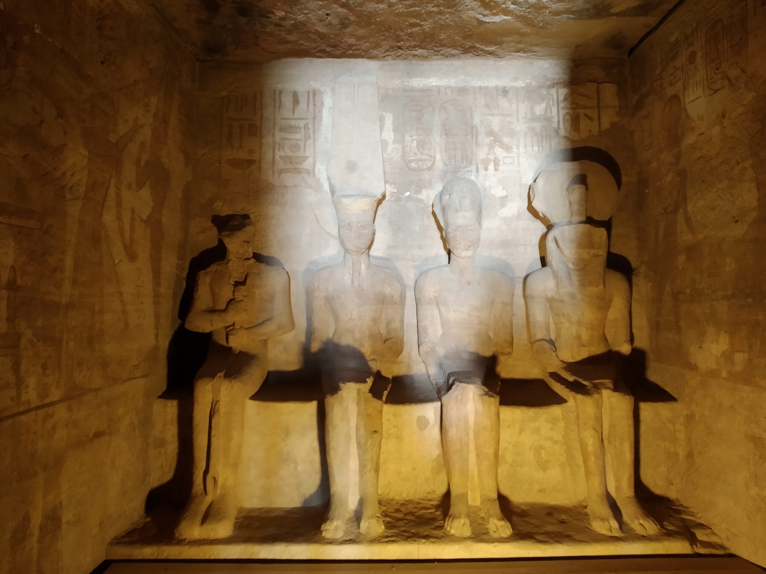 Quattro reperti di Tutankhamon esposti al Grand Egyptian Museum